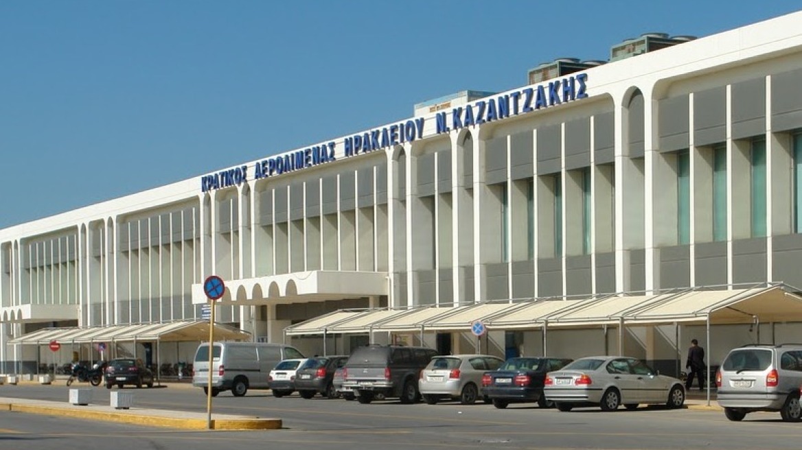 Πέντε συλλήψεις για παράνομα διαβατήρια σε αεροδρόμια της Κρήτης
