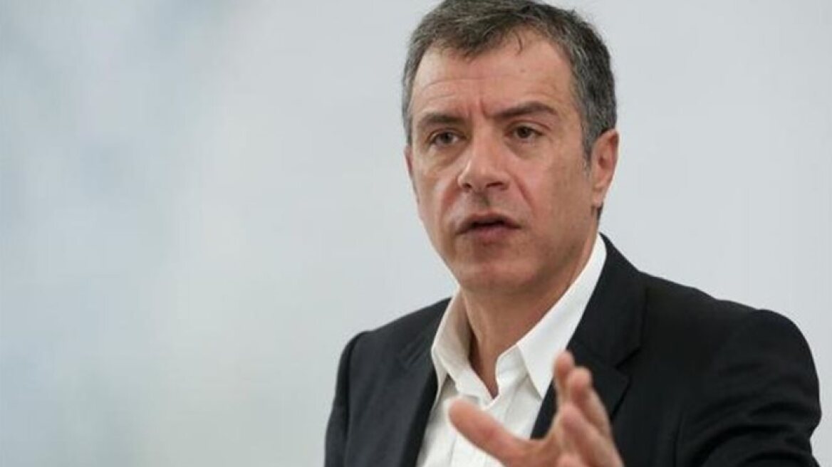 Θεοδωράκης: Αυτό το «μαρτύριο της σταγόνας» με την αξιολόγηση πρέπει να τελειώσει