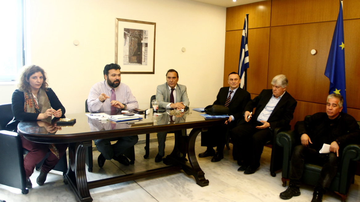 Ενέργειες Βασιλειάδη για συνάντηση με τους τέσσερις μεγάλους