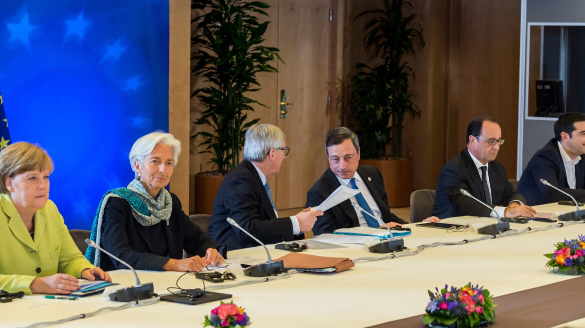 Κυβερνητικές πηγές: Ο Τσίπρας μίλησε με Μέρκελ και Λαγκάρντ