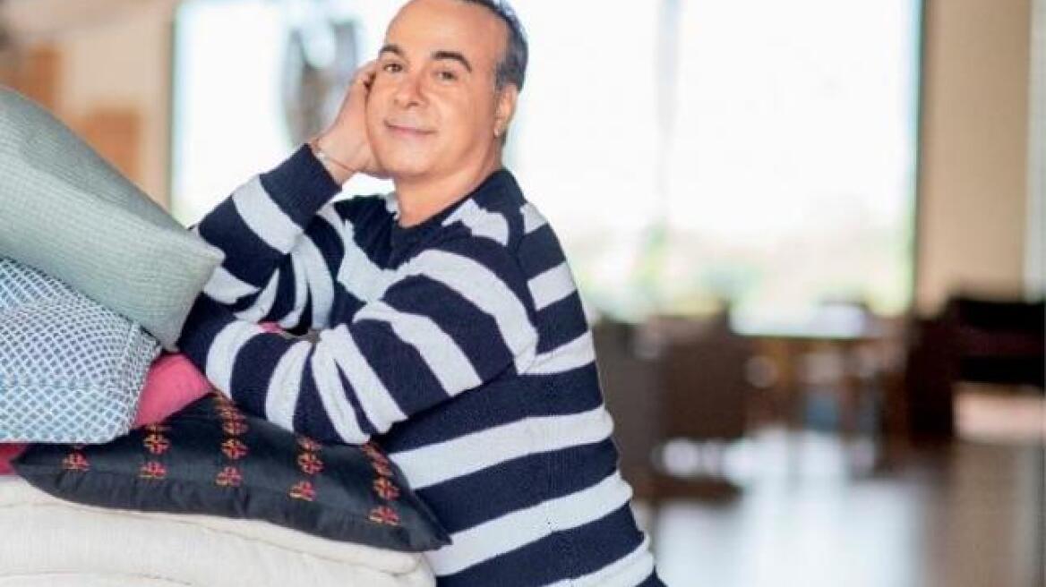 Λουκέτο στα μαγαζιά του Φώτη Σεργουλόπουλου 