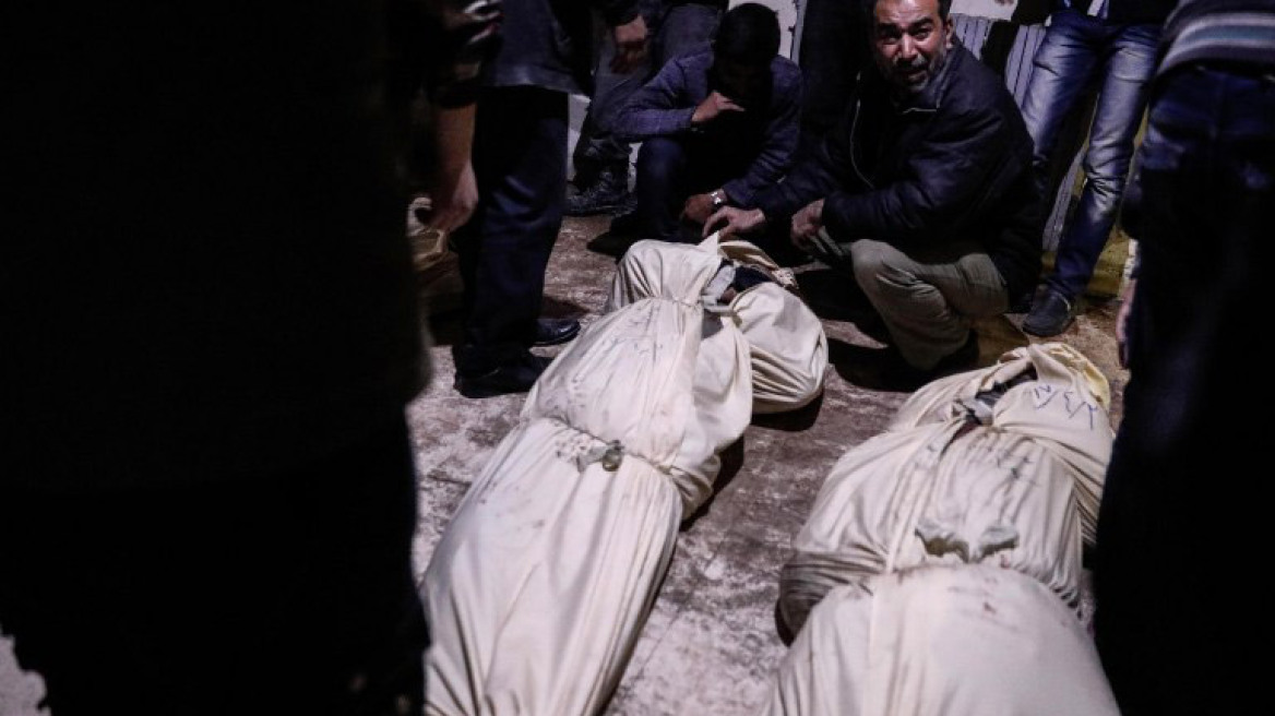 Η Μόσχα λέει ότι ο βομβαρδισμός αποθήκης χημικών σκόρπισε τον θάνατο χθες στη Συρία