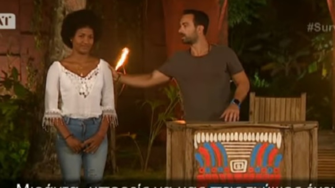 Απολαυστικό! Δείτε τη δασκάλα ισπανικών του Σάκη Τανιμανίδη, στο Survivor, να τραγουδά «Μήλο μου κόκκινο» 