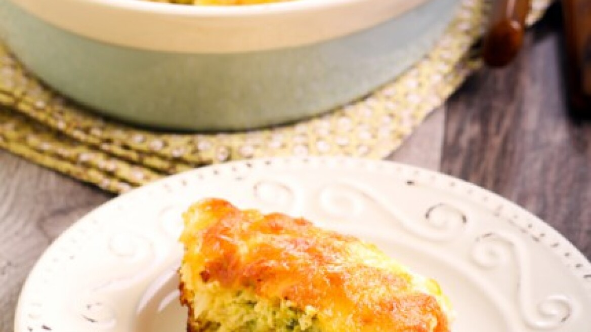 Σουφλέ με μπρόκολο, μπέικον και τυρί