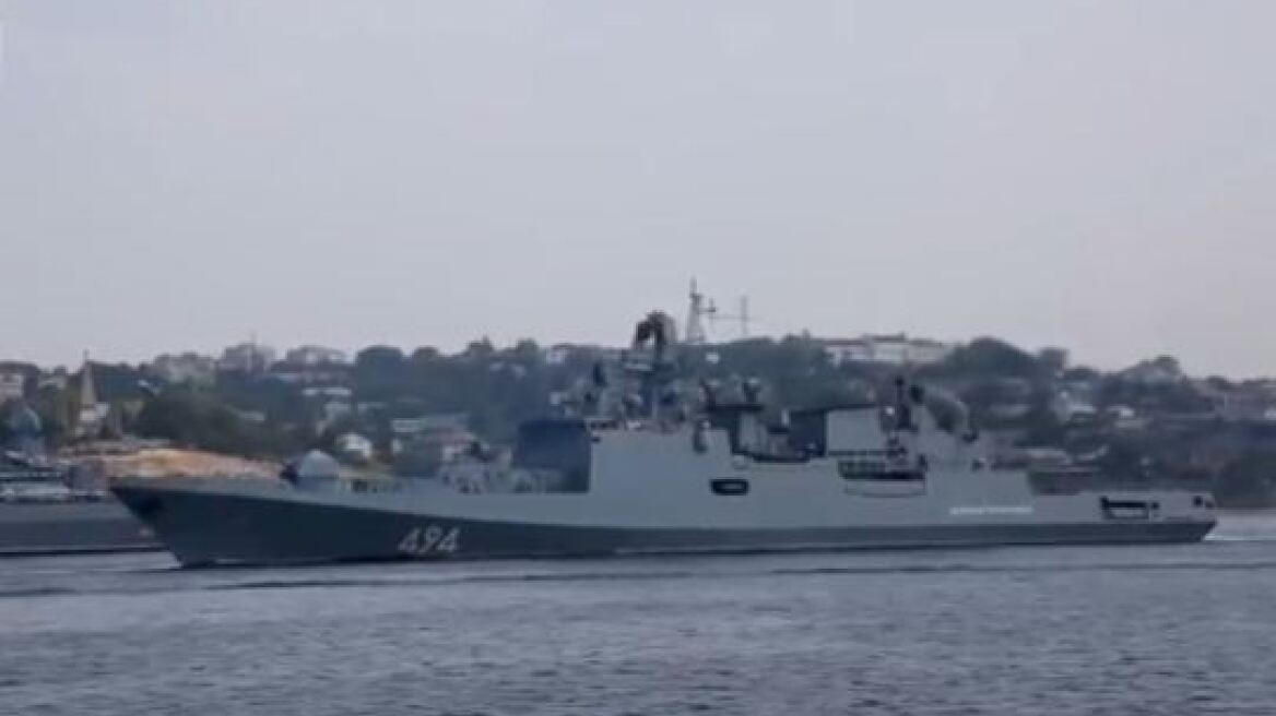 Η ρωσική φρεγάτα «Ναύαρχος Γκριγκόροβιτς» πλέει προς τις ακτές της Συρίας