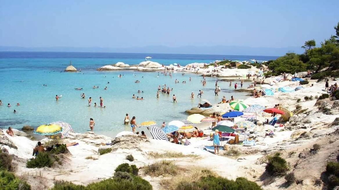 «Αυτά δεν γίνονται ούτε σε τριτοκοσμικές χώρες» λένε για το ελεύθερο κάμπινγκ οι ιδιοκτήτες οργανωμένων