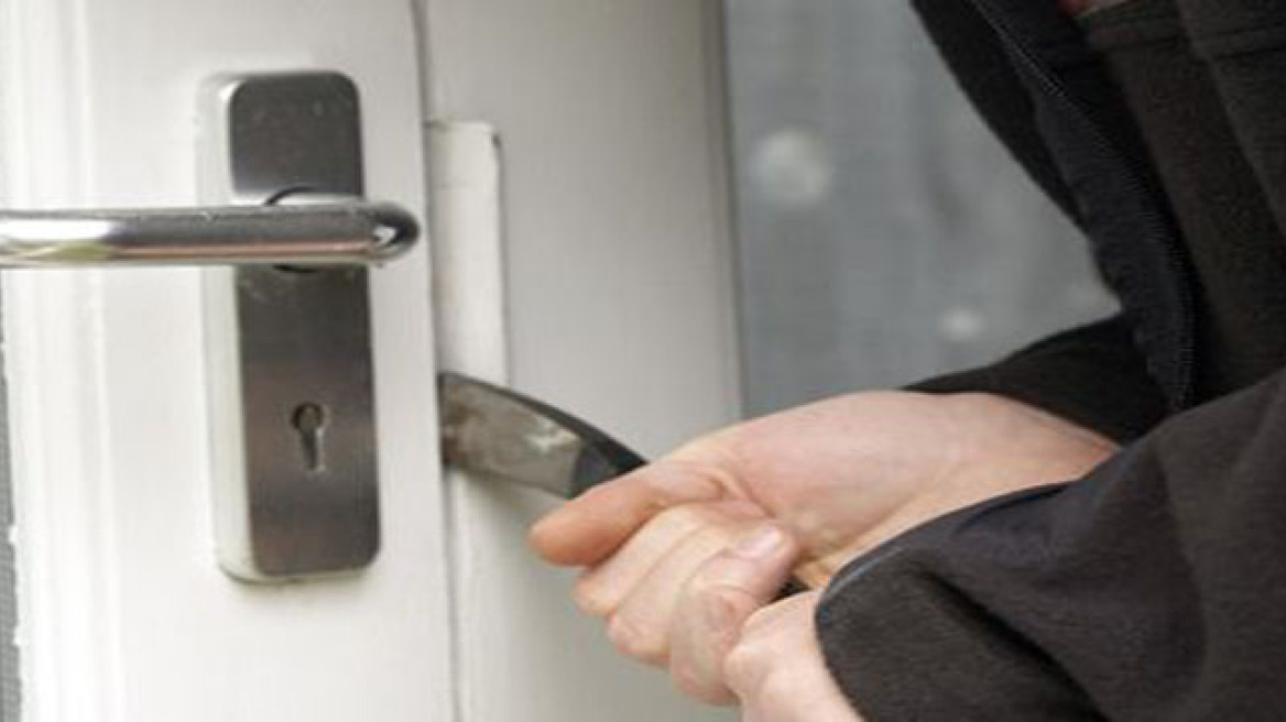 «Δίδυμο» διέρρηξε 16 μαγαζιά στην Αλεξανδρούπολη