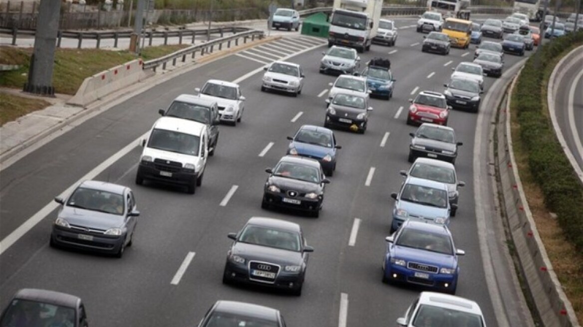 Αυξήθηκε σχεδόν 50% η κυκλοφορία νέων αυτοκινήτων τον Μάρτιο