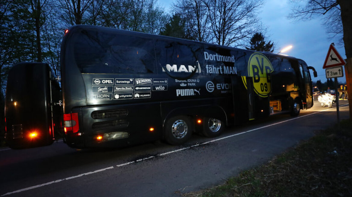 Explosions hit Borussia Dortmund’s bus in Germany, wounding a player (PHOTOS)