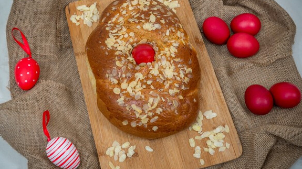 Ζυμώνοντας την παράδοση