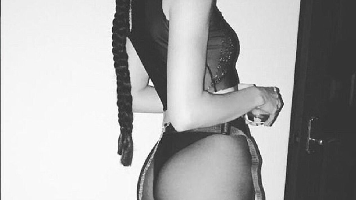 Στη... φόρα τα οπίσθια της Kendall Jenner