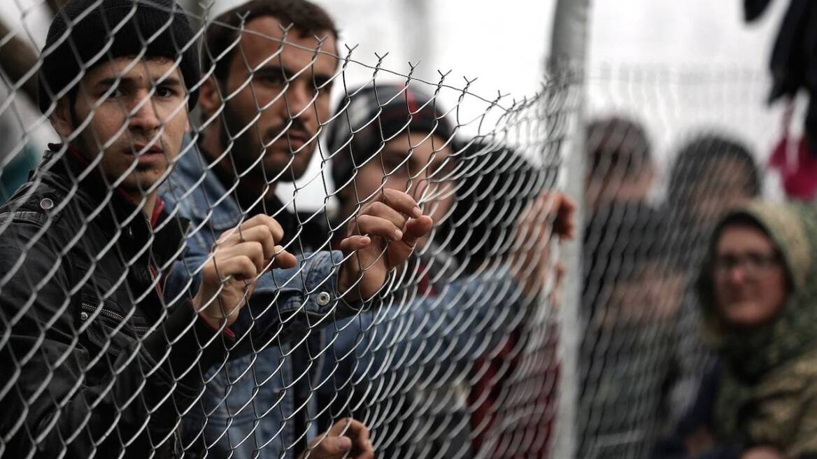 Τσεχία: Δεχτήκαμε 12 πρόσφυγες, δεν πρόκειται να πάρουμε άλλους κι ας μας τιμωρήσει η ΕΕ