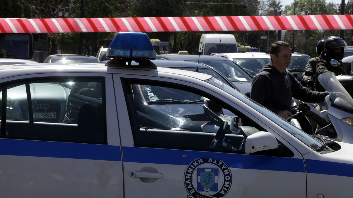 Ληστές χτύπησαν το σούπερ μάρκετ «Σκλαβενίτης» στο Γαλάτσι