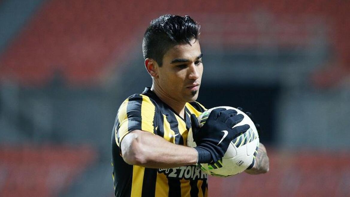 Πρόταση ΑΕΚ στον Βάργκας για νέο διετές συμβόλαιο