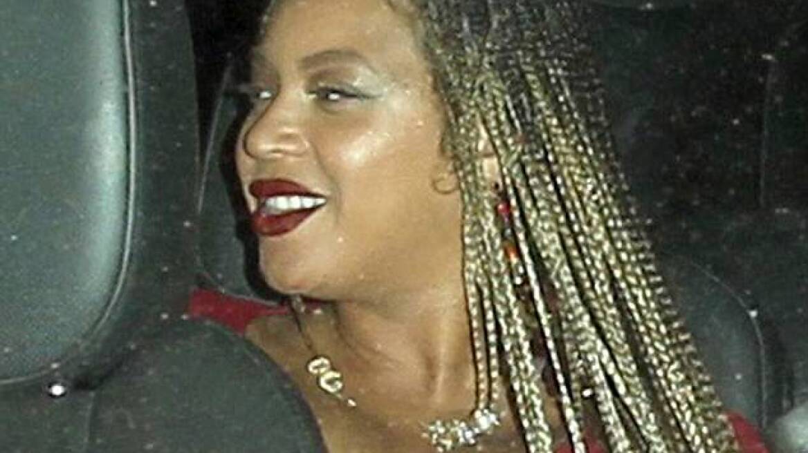 Αγνώριστη η εγκυμονούσα Beyonce 