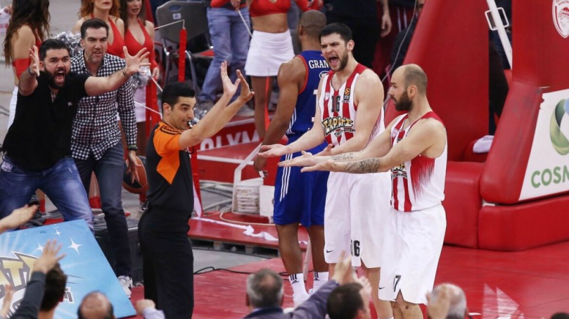 Ο Μπάλακ τα εκανε... μαντάρα