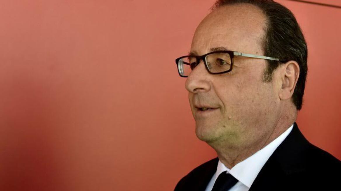 Γαλλικές εκλογές: Ο Ολάντ συνεχάρη τον Μακρόν 