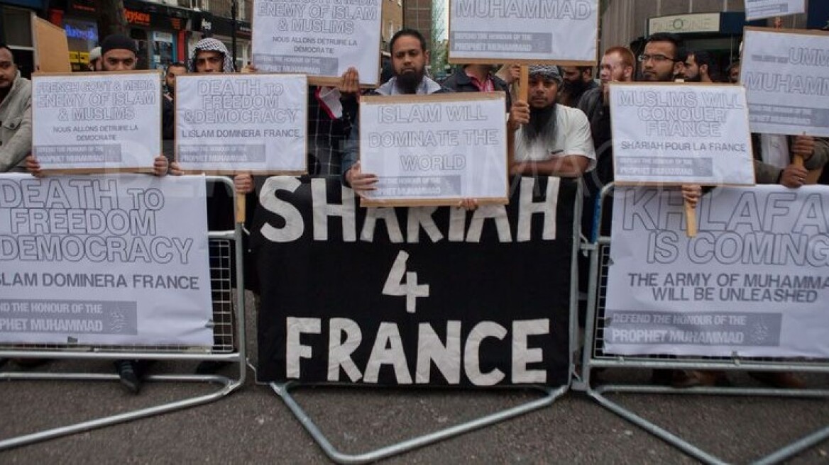 French Muslim leader urges big vote for Macron!