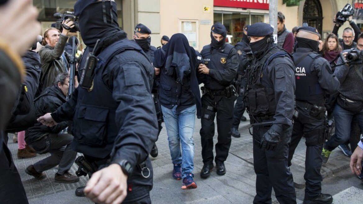 Ισπανία: Συλλήψεις ύποπτων τζιχαντιστών για τις επιθέσεις στις Βρυξέλλες