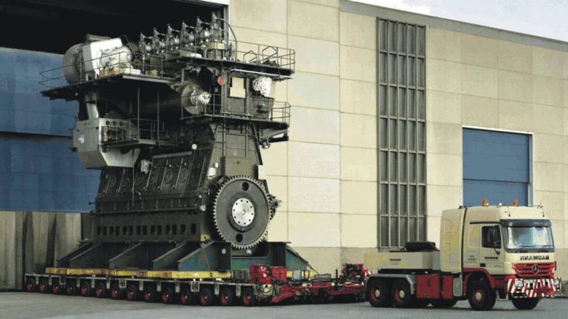 World’s largest engine makes 109,000 horsepower