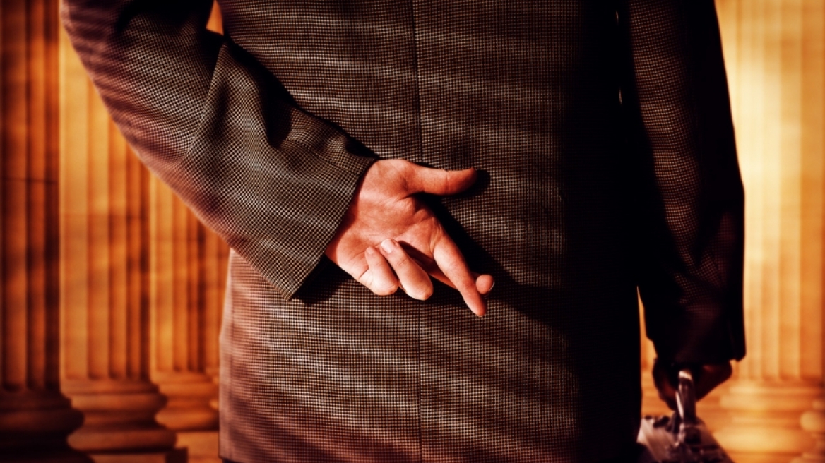 Επτά τρόποι να καταλάβεις αν σου λένε ψέμματα