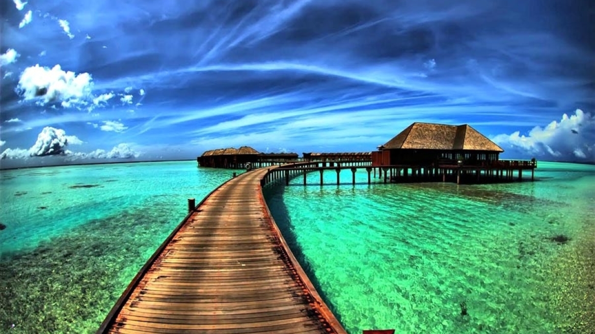 Άγιος Δομίνικος: Survivor και... στην οικονομία