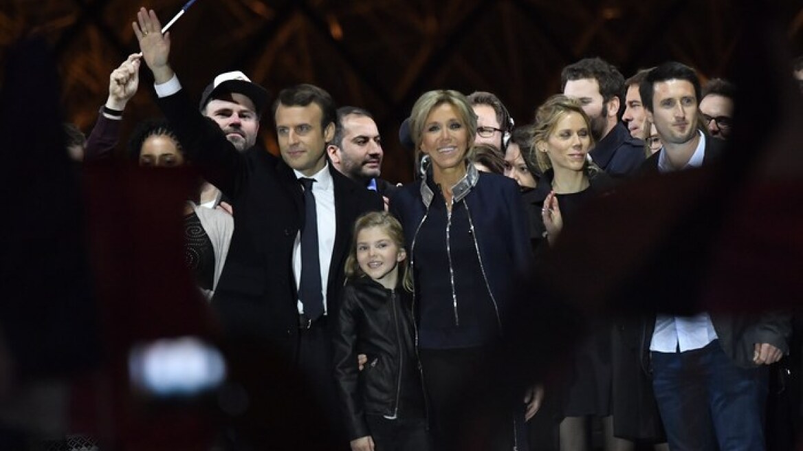 Δημοσκοπήσεις δίνουν πρώτο το κόμμα του Μακρόν ενόψει των βουλευτικών εκλογών