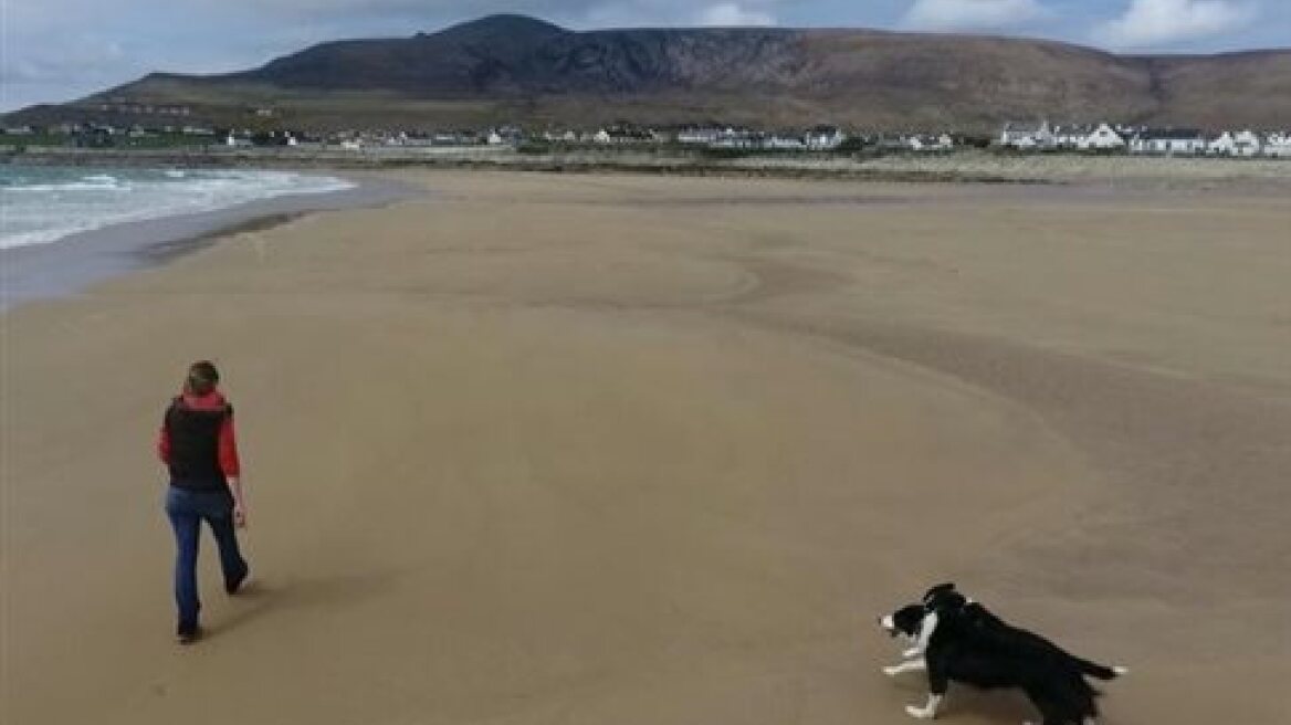 Locals rejoice as Irish beach re-appears after disappearing 30 years ago