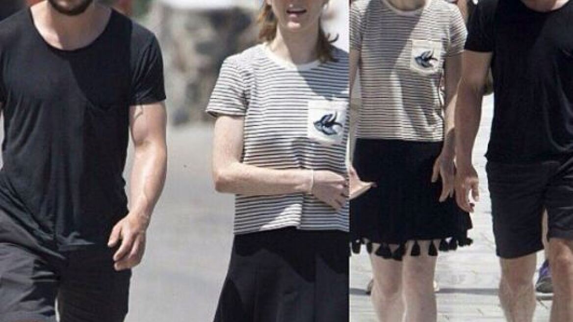 Φωτογραφίες: Ο Τζον Σνόου κάνει διακοπές στη Σαντορίνη με την αγαπημένη του