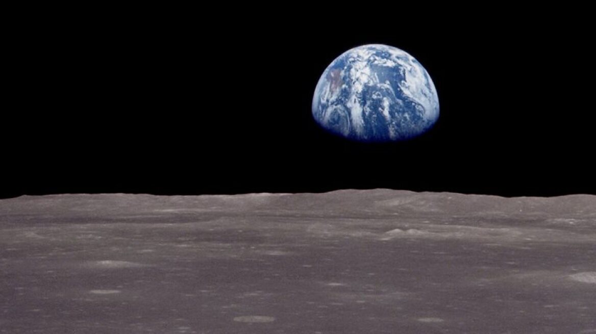 China plans to send people to live on the moon
