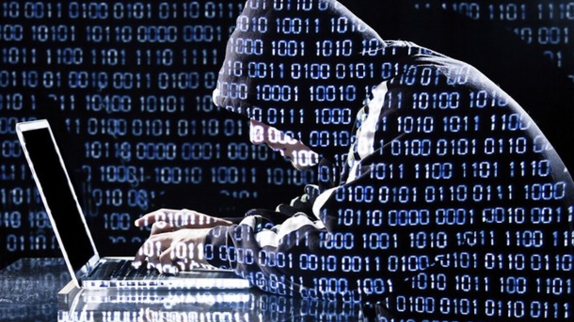  22-year-old who lives with his parents stops the cyber attacks!