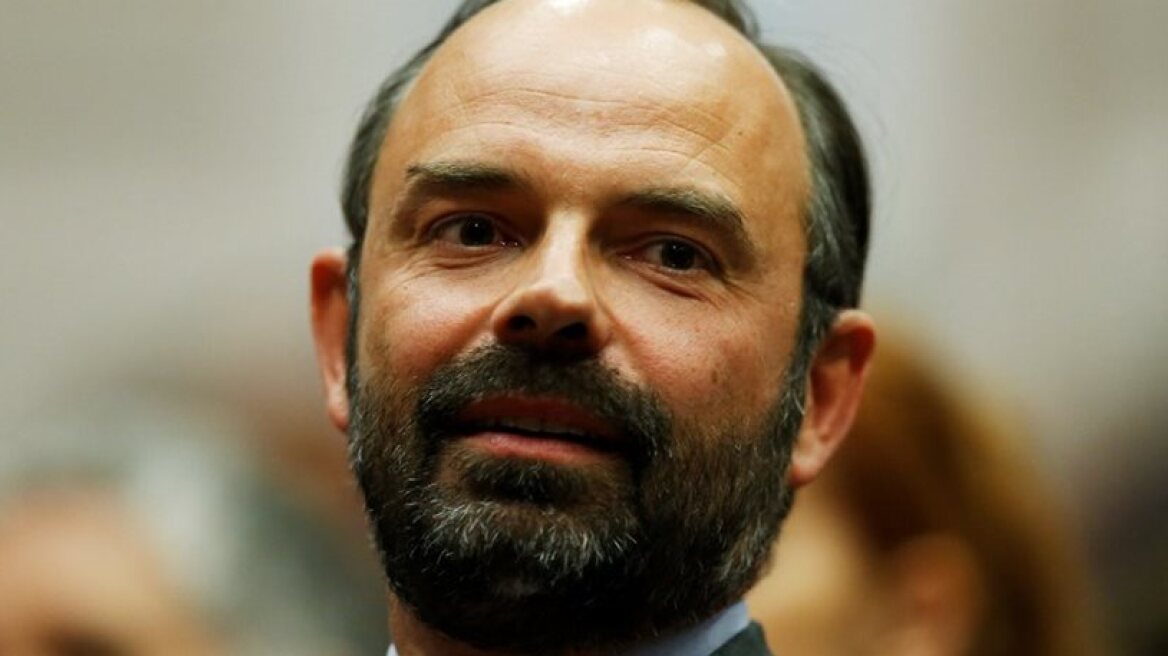 French President Macron appoints conservative Philippe as PM