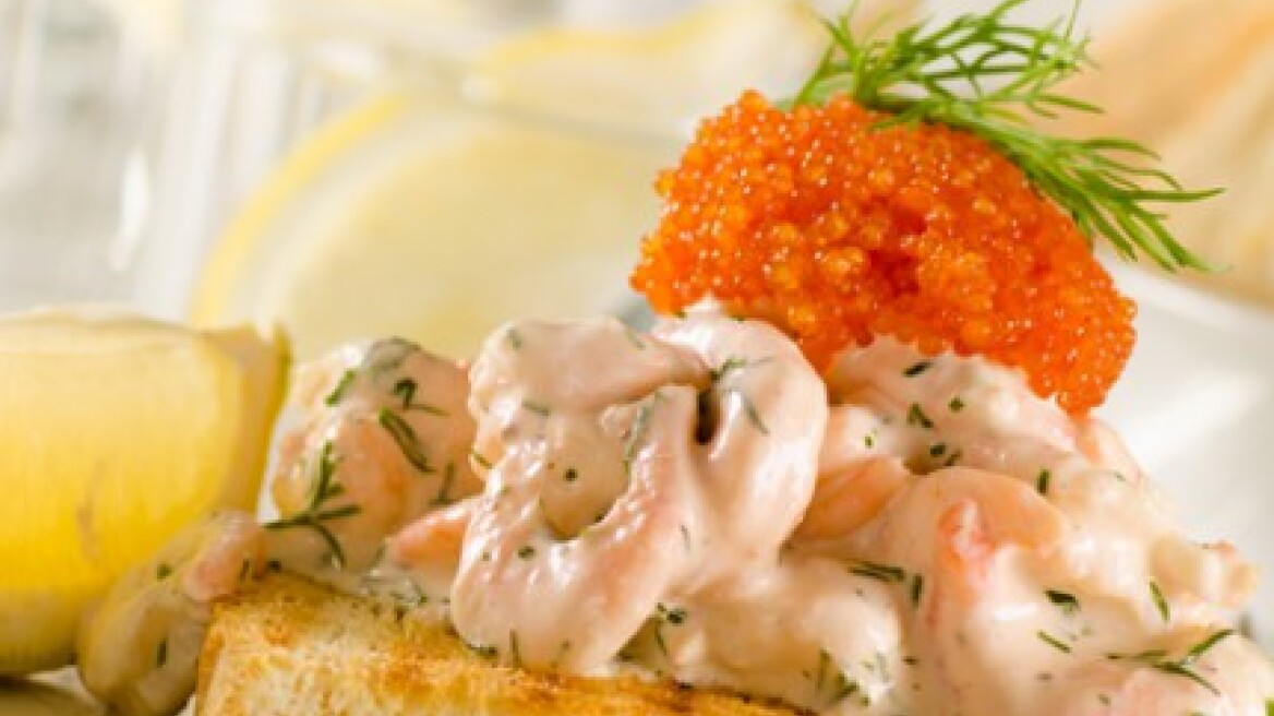 Toast skagen ή μπρουσκέτα με γαρίδες και αβγοτάραχο