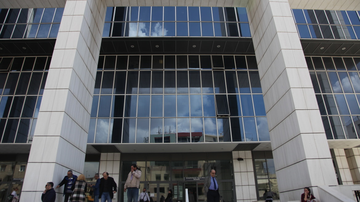 Ο Άρειος Πάγος θα αποφανθεί εάν μετατρέπεται η ποινή της κάθειρξης μέχρι 5 έτη σε χρηματική