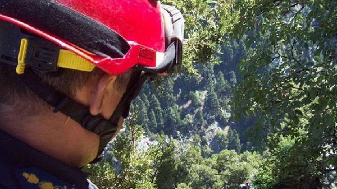 Επιχείρηση της ΕΜΑΚ στον Ψηλορείτη για να διασώσει ζευγάρι