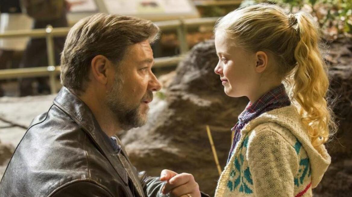 Έρευνα: Πιο ευαίσθητοι οι μπαμπάδες απέναντι στις κόρες τους απ' ό,τι στους γιους τους