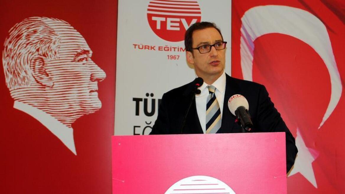Turkey’s richest families sell almost $600 Million in shares
