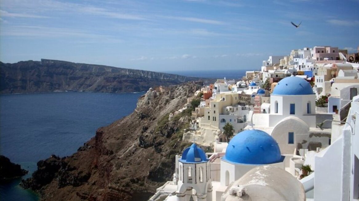 Spiegel: 3 million Germans to visit Greece