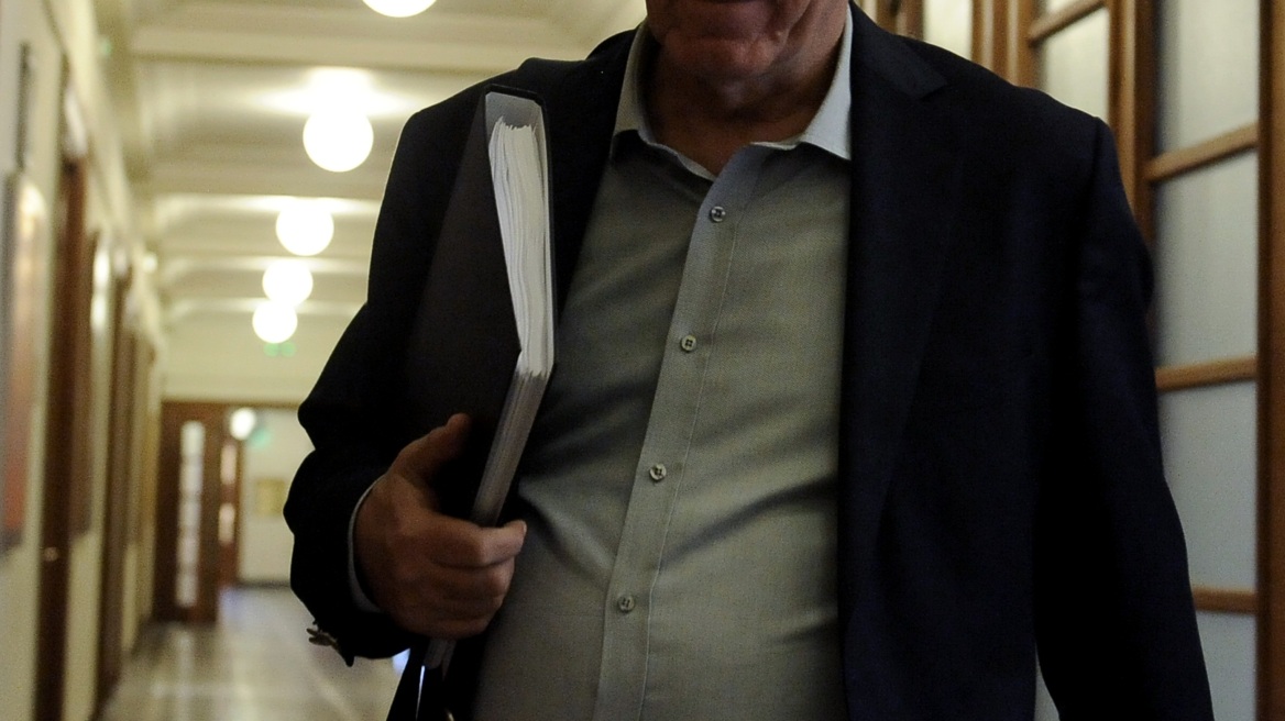 Εξιτήριο πήρε ο Βίτσας από το Ναυτικό Νοσοκομείο Αθηνών