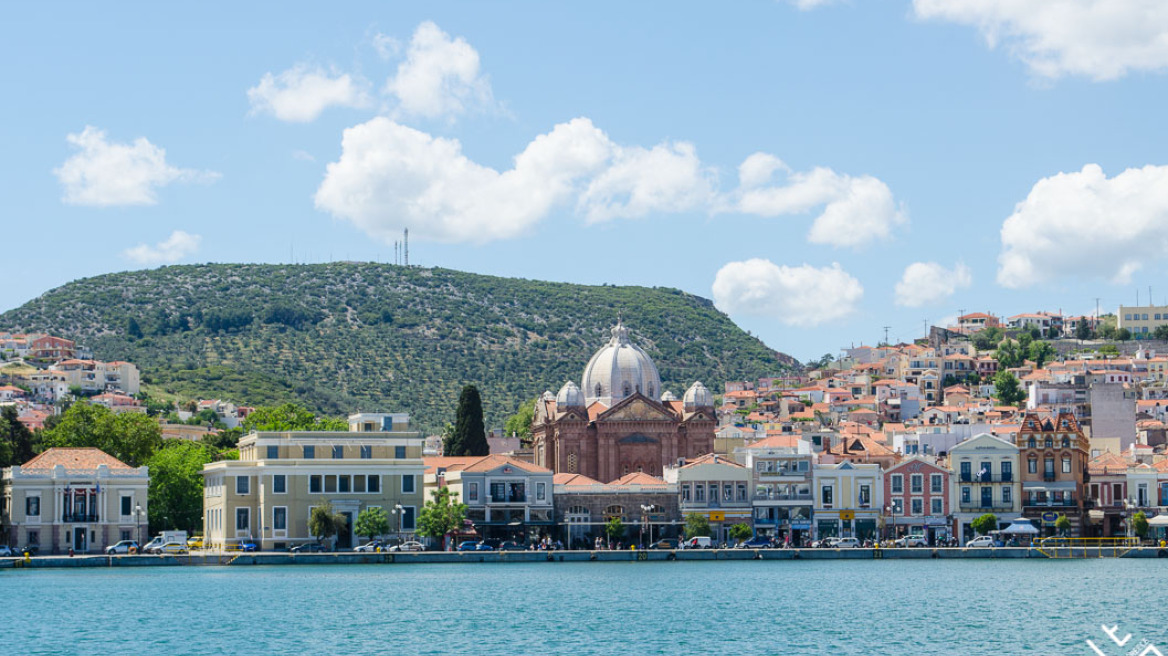 The Highlights of Mytilene Town: Day and Night (PHOTOS)