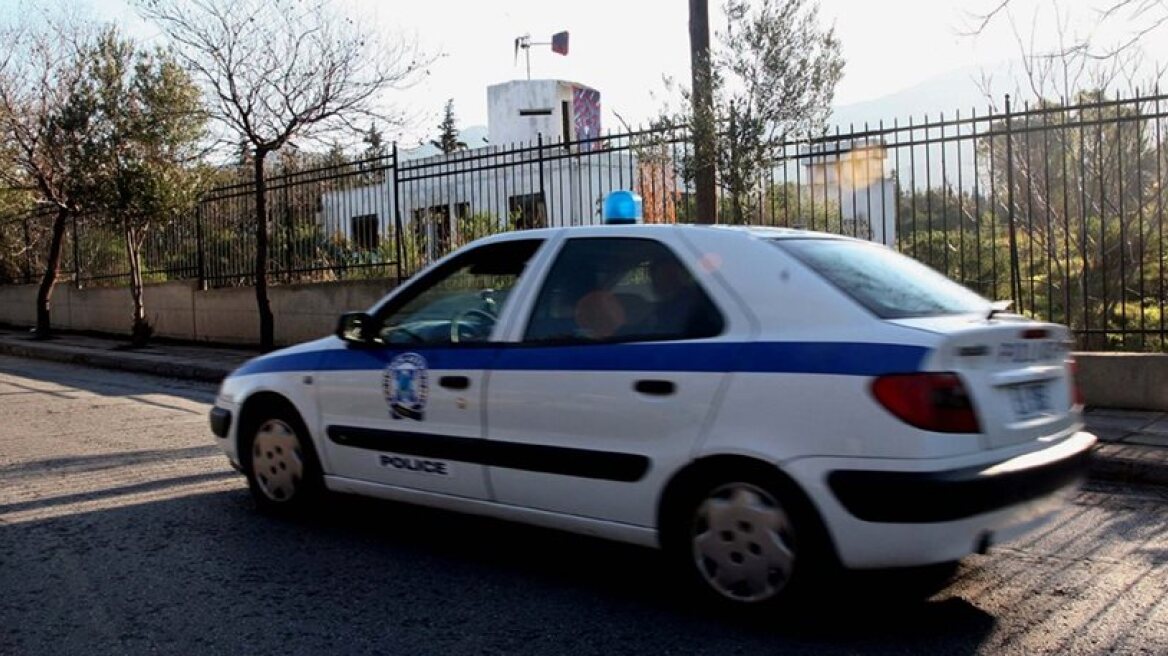 Ροδόπη: Συνελήφθη ηγετικό μέλος πολυμελούς σπείρας διακίνησης ναρκωτικών και μεταναστών