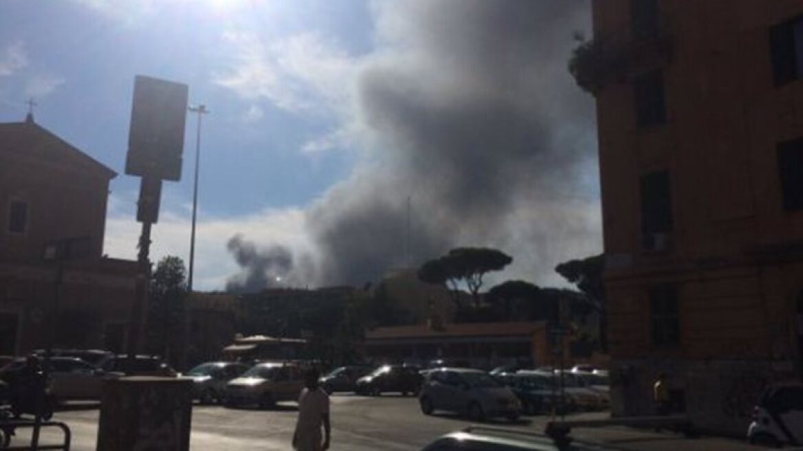 Fire seen at Vatican (photos-video)