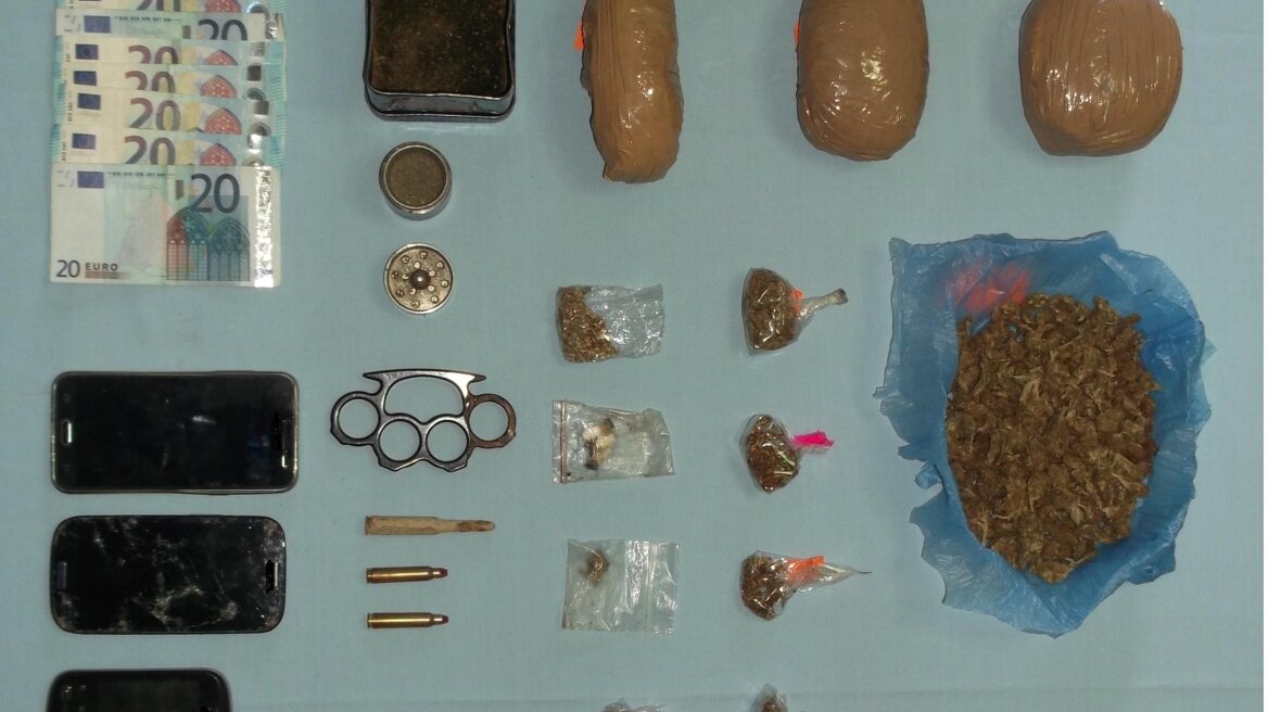 Γρεβενά: Έμπορος ναρκωτικών δεχόταν και επιταγές!