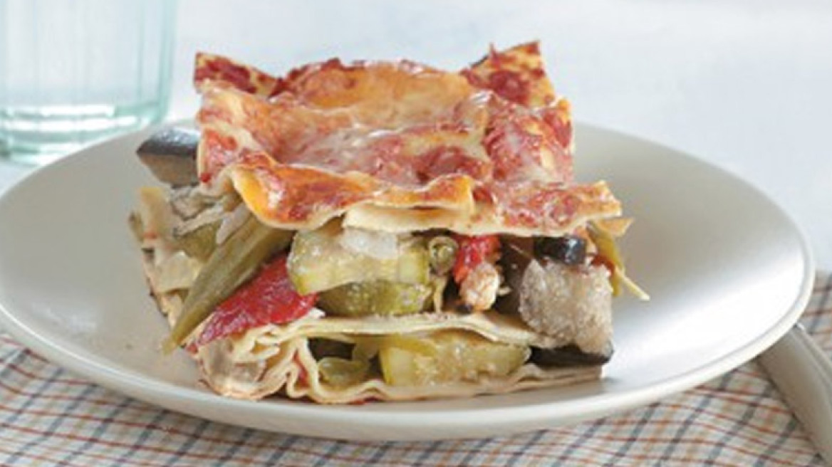 Λαζάνια με λαχανικά, ελιές και τυριά