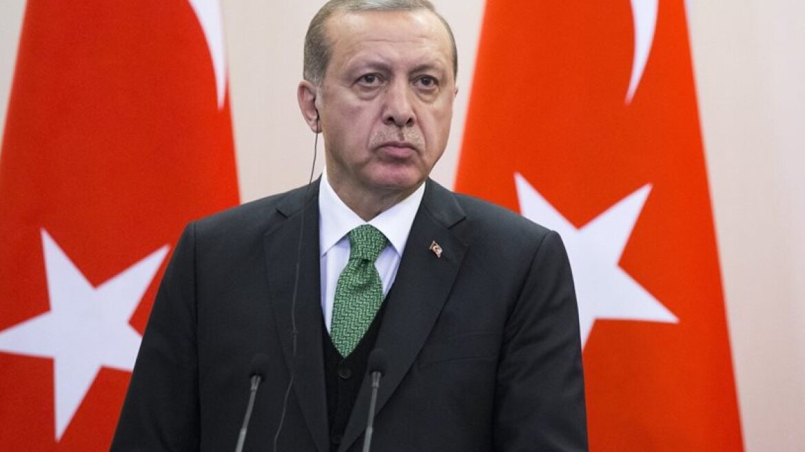 Σε ρόλο διαμεσολαβητή ο Ερντογάν για την κρίση στο Κατάρ 