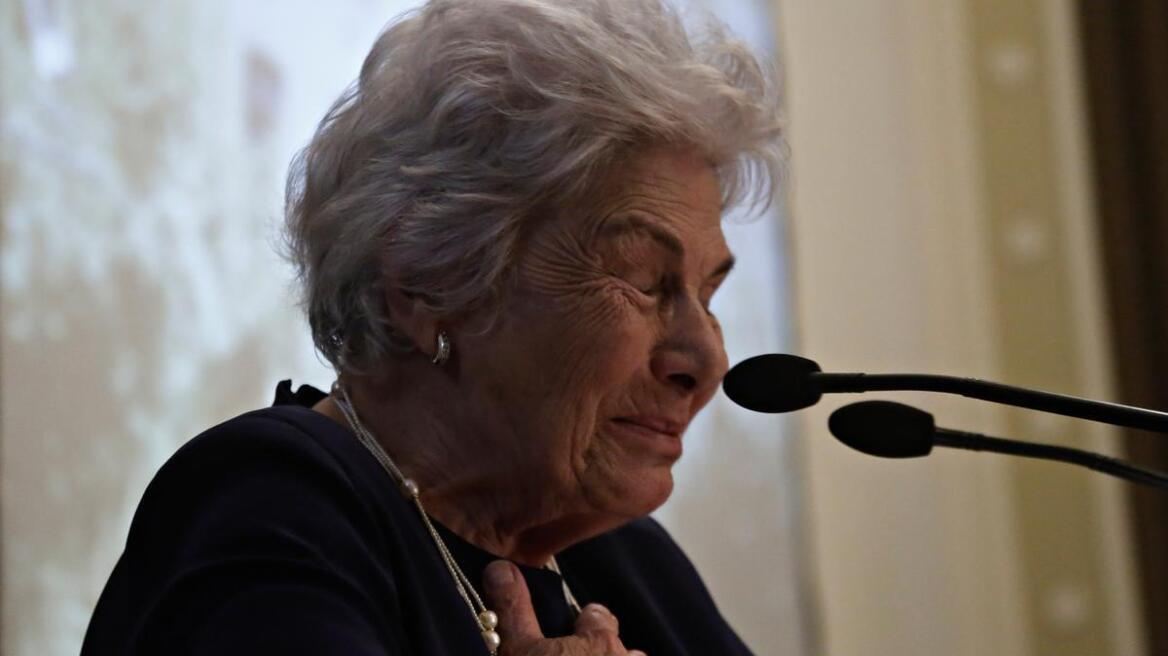 Επίτιμη διδάκτωρ του Πανεπιστημίου Αθηνών η Κική Δημουλά