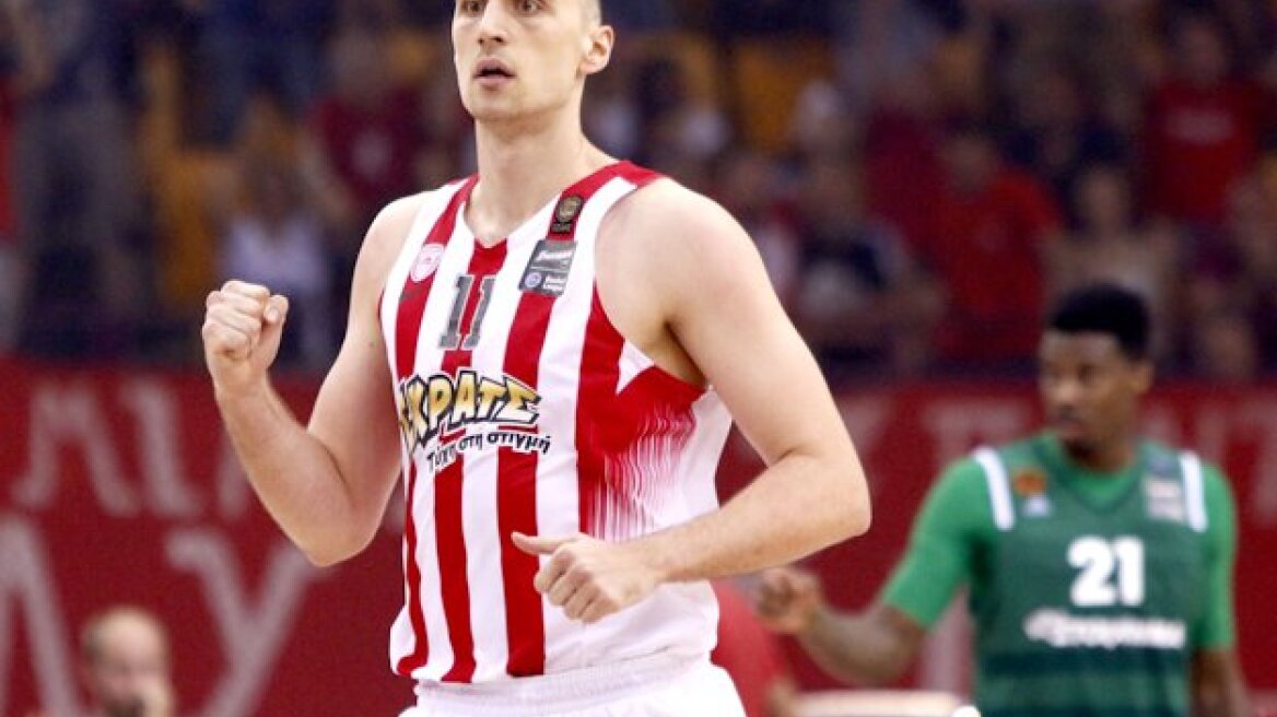 Μιλουτίνοφ: From zero to hero (video)