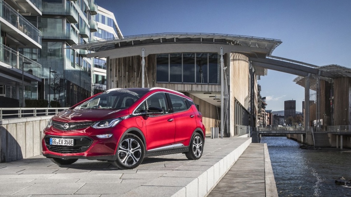  Οδοιπορικό με Opel Ampera-e