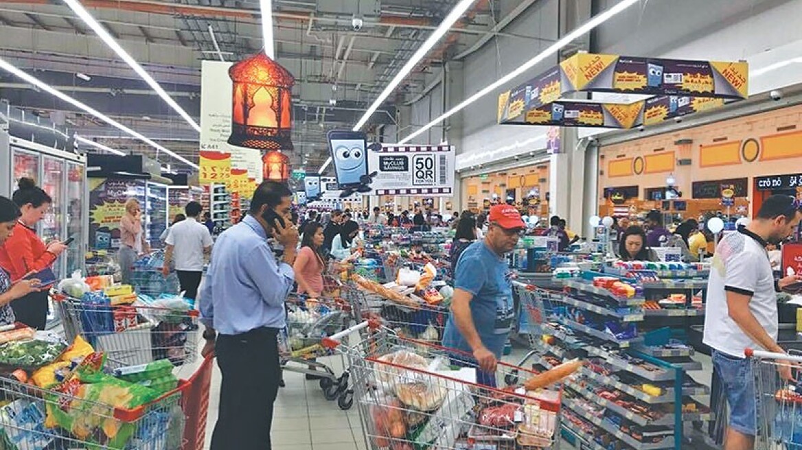 Κατάρ: Δείτε πώς καθησυχάζουν τους καταναλωτές για την επάρκεια αγαθών στα σούπερ μάρκετ