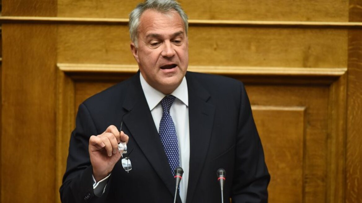 Βορίδης: Ακατάλληλος για πρωθυπουργός ο Τσίπρας